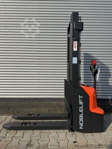 Stapelaar Noblelift SWB130 Initialhub