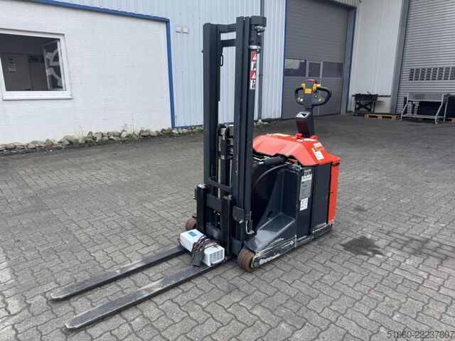 Stapelaar Combilift SC1500