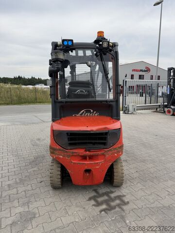 Chariot élévateur à fourche diesel Linde H16D-01