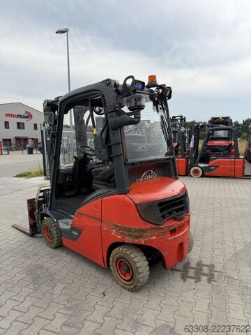 Chariot élévateur à fourche diesel Linde H16D-01