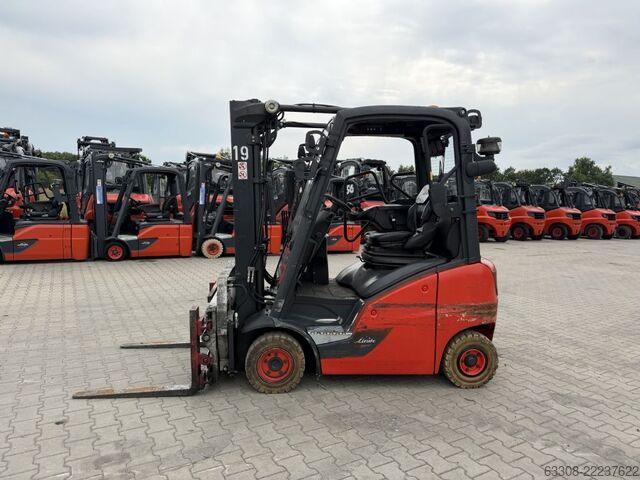 Chariot élévateur à fourche diesel Linde H16D-01