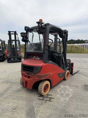 Chariot élévateur à fourche diesel Linde H16D-01