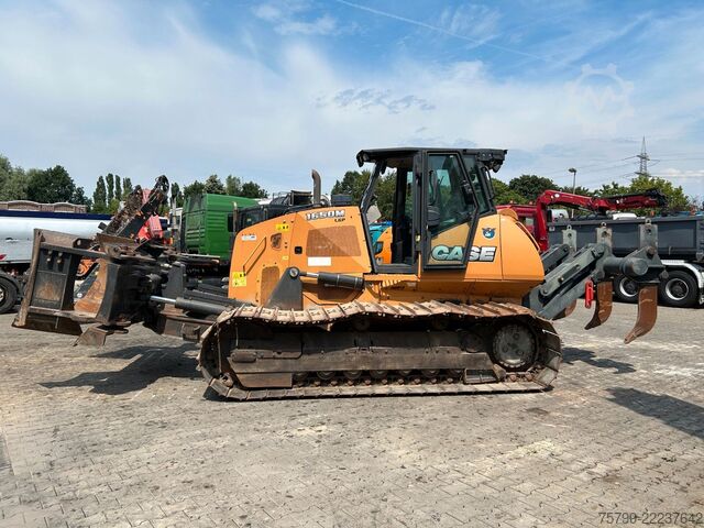 Rouleau compresseur CASE 1650M Raupe