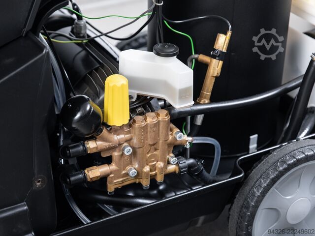 Karčer HDS Super M Eko čišćenje pod visokim pritiskom Kärcher HDS Super M Eco - 900l/h - 180bar