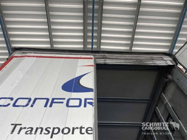 Semi-reboque aberto com lona Schmitz Cargobull Curtainsider Standard