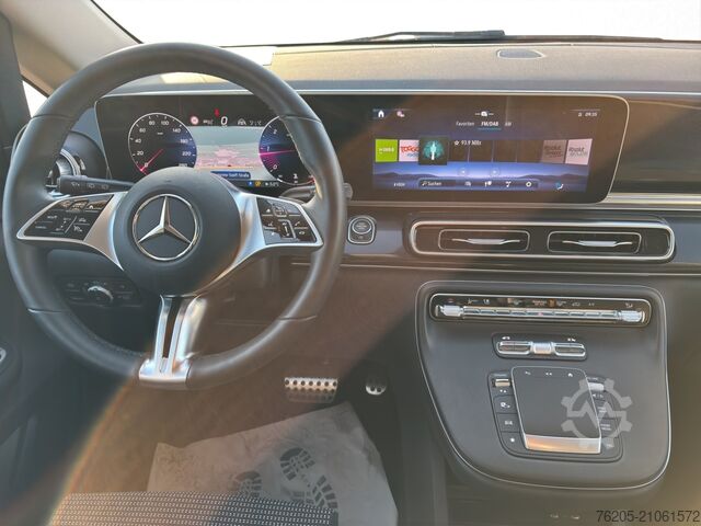 Kleinbus Mercedes-Benz V 220 d STYLE Lang ACC AHK AUT Akustikglas Kam.