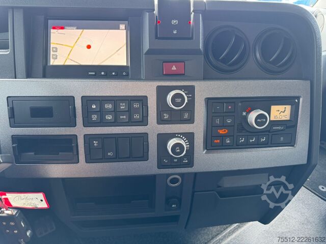 Padrão-SZM Renault T480 High / 2 Tanks / Full Option / Belgium Truck