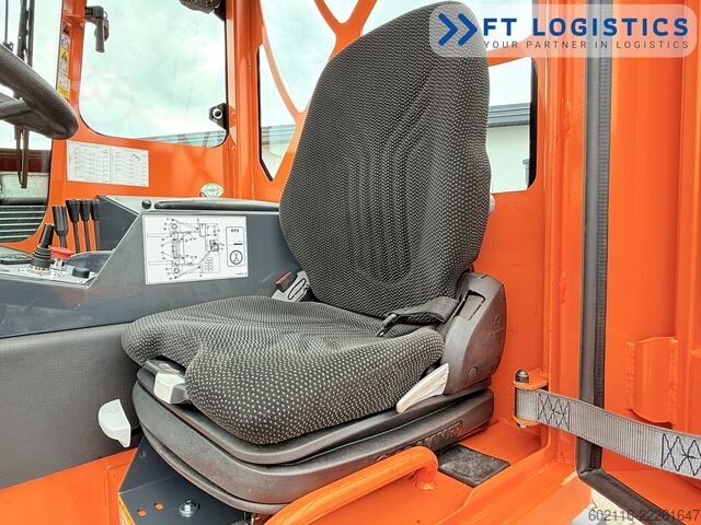 Empilhadeira multidirecional Combilift C4000 DIESEL TRIPLEX 6800 AIR CONDITION
