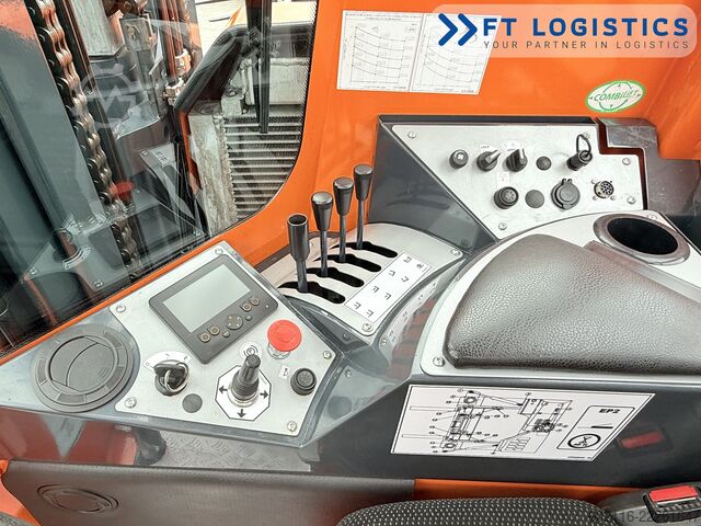 Empilhadeira multidirecional Combilift C4000 DIESEL TRIPLEX 6800 AIR CONDITION