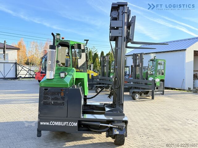 Empilhadeira multidirecional Combilift C4000 GAS TRIPLEX 6900 FREE-LIFT CABIN