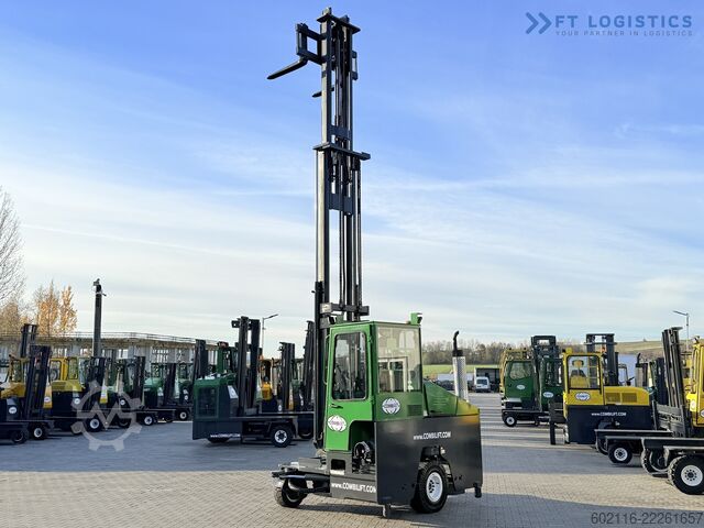 Empilhadeira multidirecional Combilift C4000 GAS TRIPLEX 6900 FREE-LIFT CABIN
