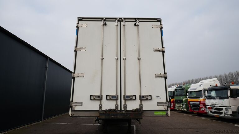 Platform aanhanger LAG 2 AXLE CLOSED BOX WITH FRONT AND BACK DOORS