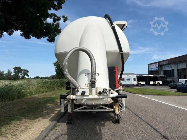 Silo Feldbinder Silo 36M3 / BPW Axles / Discbrakes