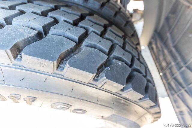 Standard-SZM MAN TGS 33.470 BBS-6x6 (motor new 28.000 km)