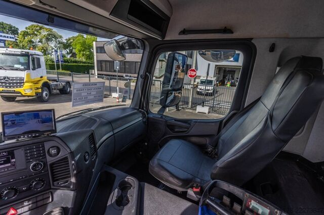 Kipper mit Kran MERCEDES ACROCS 3243 BB+BIBENNE+ BAE HYDR+FASSI 16T/m+2EXT
