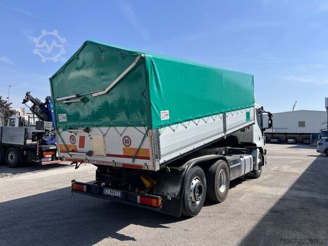 Třístranný sklápěč Iveco Stralis 460