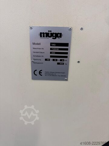 Vertikální obráběcí centrum MÜGA V 43
