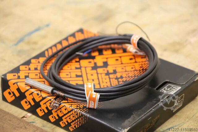 Induktiver Sensor Näherungsschalter efector ITB 3001-BPOG