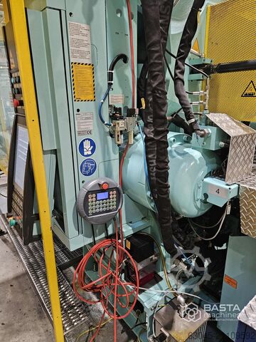 Engel duo 5550/650 pico (2011) VIPER 40 linear robot Engel duo 5550/650 pico