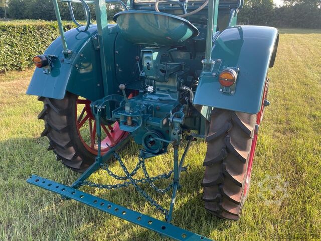 Tracteur Hanomag R 22 Hebe- Zapfwelle- Korn-Rad, Uzw.