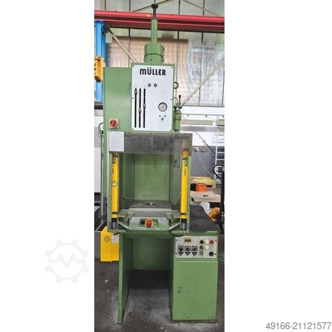 Prensa de estiragem de coluna única - Hidráulica MUELLER T 6,3