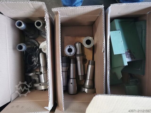 Rectifieuse cylindrique - Universal TACCHELLA 612 UN