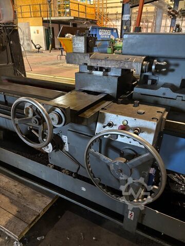 Torno central Binns & Berry TB 909