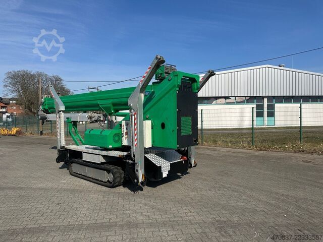Camion équipé d'une grue Böcker RK 36-2400 / Raupenkran / UVV NEU