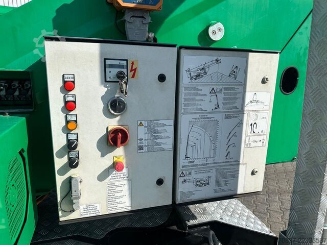 Camion équipé d'une grue Böcker RK 36-2400 / Raupenkran / UVV NEU