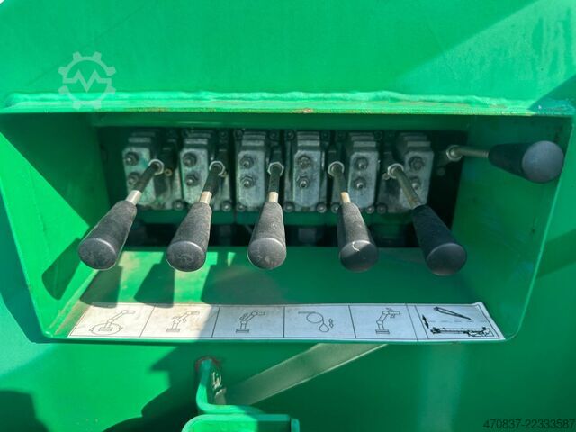 Camion équipé d'une grue Böcker RK 36-2400 / Raupenkran / UVV NEU