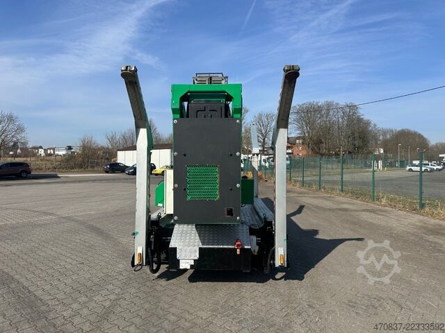 Grue montée sur camion Böcker RK 36-2400 / Raupenkran / UVV NEU