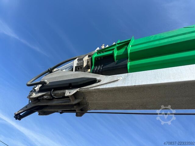 Grue montée sur camion Böcker RK 36-2400 / Raupenkran / UVV NEU