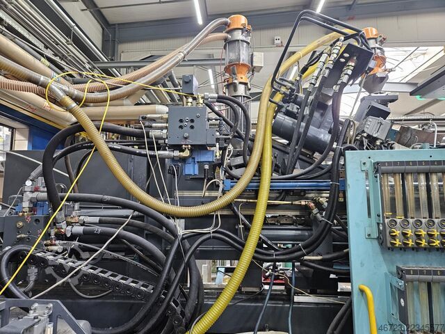 Macchina per stampaggio a iniezione DEMAG ergotech 420-1450h/320r