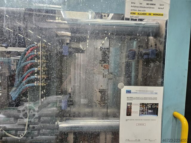 Macchina per stampaggio a iniezione DEMAG ergotech 420-1450h/320r