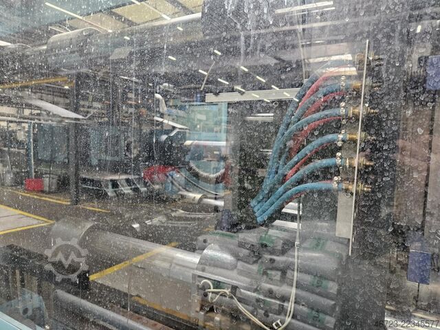 Macchina per stampaggio a iniezione DEMAG ergotech 420-1450h/320r