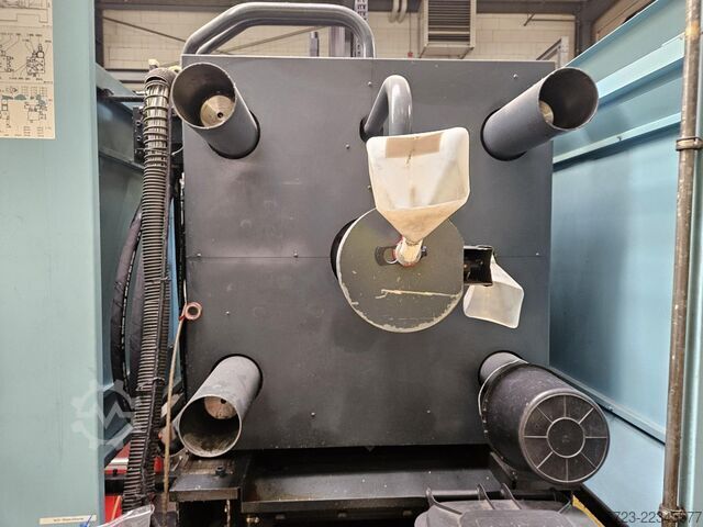 Macchina per stampaggio a iniezione DEMAG ergotech 420-1450h/320r