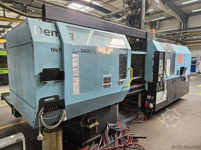Machine de moulage par injection DEMAG ergotech 200/560-840/120v multi