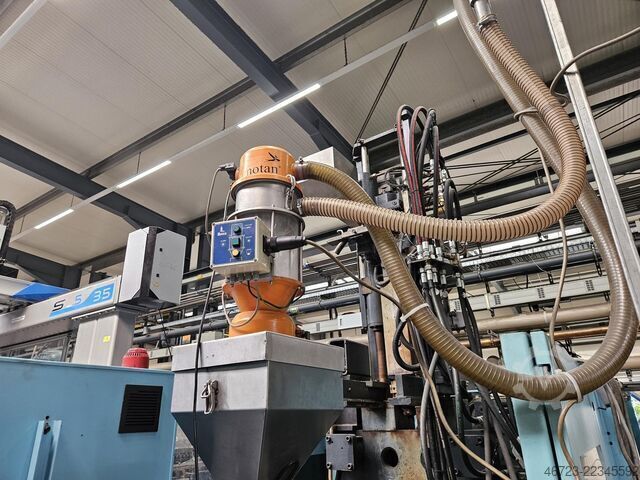 Machine de moulage par injection DEMAG ergotech 200/560-840/120v multi
