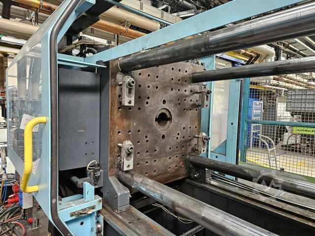 Machine de moulage par injection DEMAG ergotech 200/560-840/120v multi