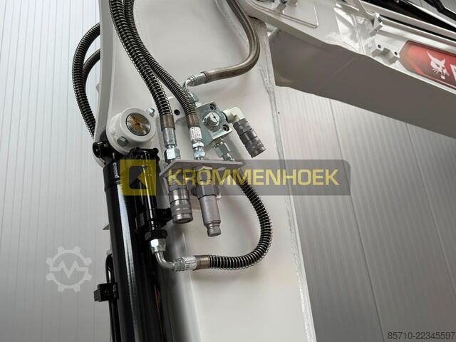 Escavatore gommato Bobcat E 57 W Nieuw