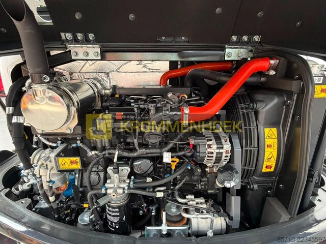 Escavatore gommato Bobcat E 57 W Nieuw