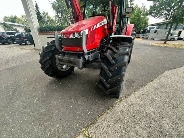 Furgone Massey Ferguson 5410 Dyna-4 mit Frontlader