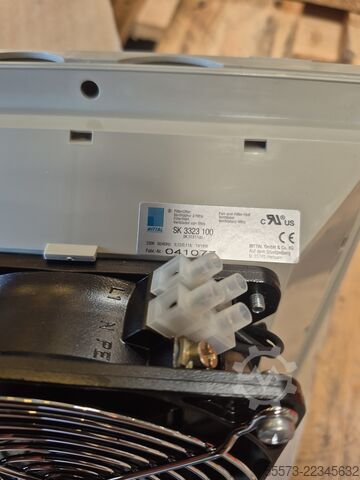 Apparecchiatura di commutazione e quadro elettrico Rittal SK3323 100
