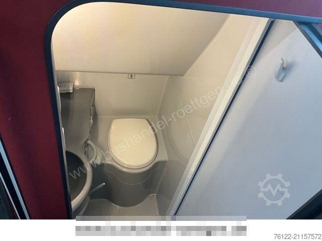 Távolsági autóbusz MERCEDES-BENZ Tourismo/Travego/R08/R09/516/Cityliner