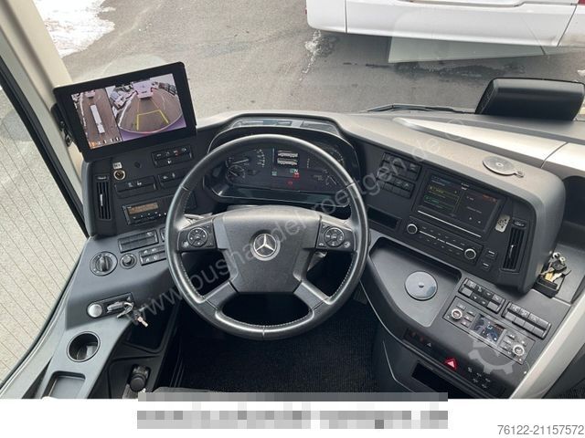 Távolsági autóbusz MERCEDES-BENZ Tourismo/Travego/R08/R09/516/Cityliner