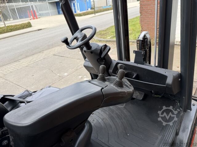 Dízel targoncák Linde H35D-02