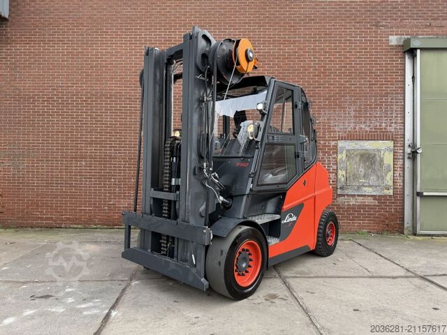 Elektromos négykerekű targonca Linde E60-01