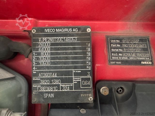 Basculantă IVECO Stralis AT260T44 6x4 Kipper Kran Pakfinger 16052