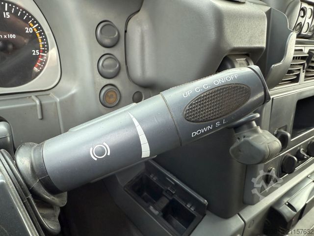 Teherautóra szerelt daru IVECO Stralis AT260T44 6x4 Kipper Kran Pakfinger 16052