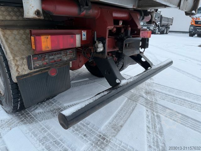 Macara montată pe camion IVECO Stralis AT260T44 6x4 Kipper Kran Pakfinger 16052